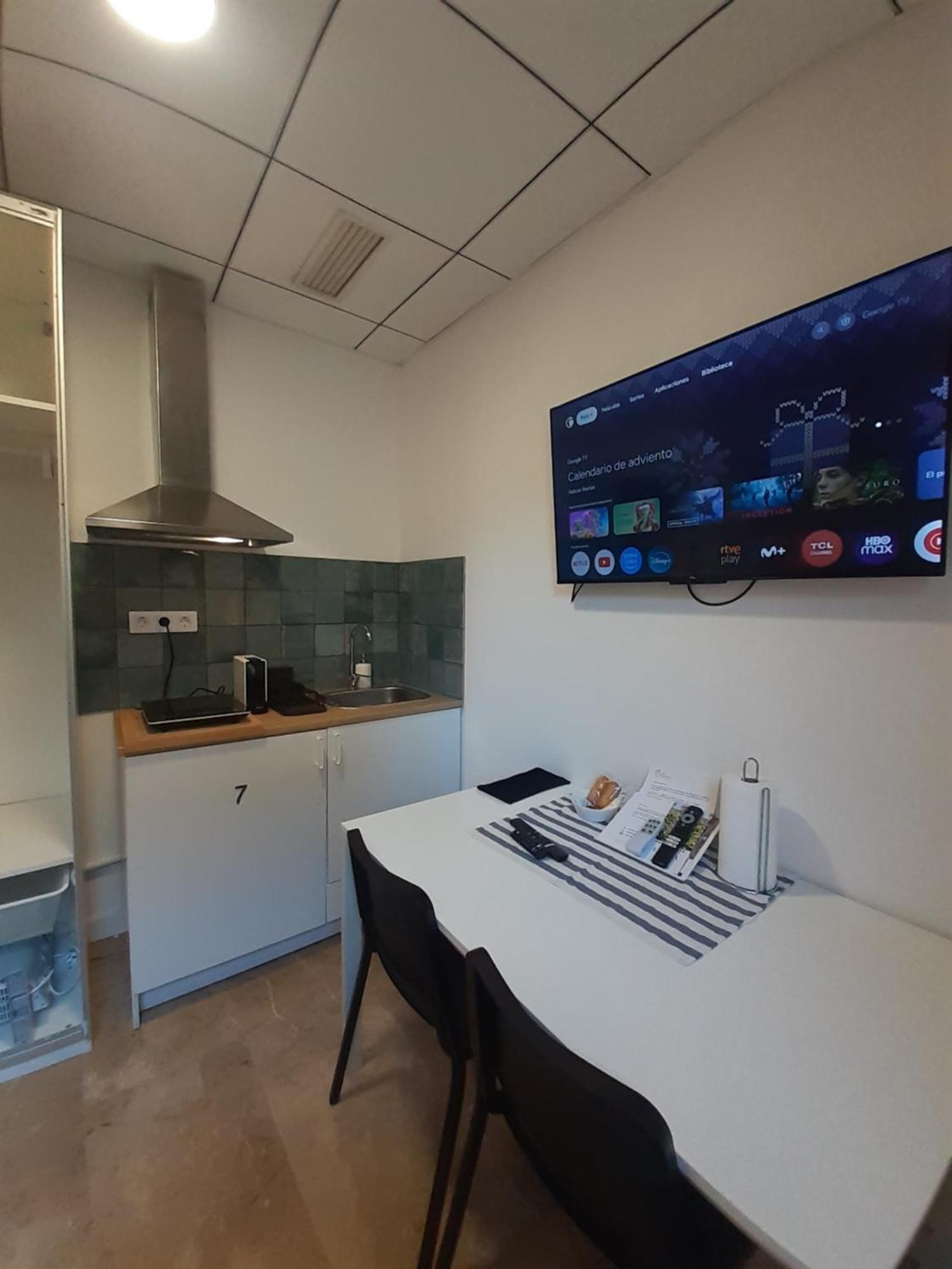 11 Nights Apartment